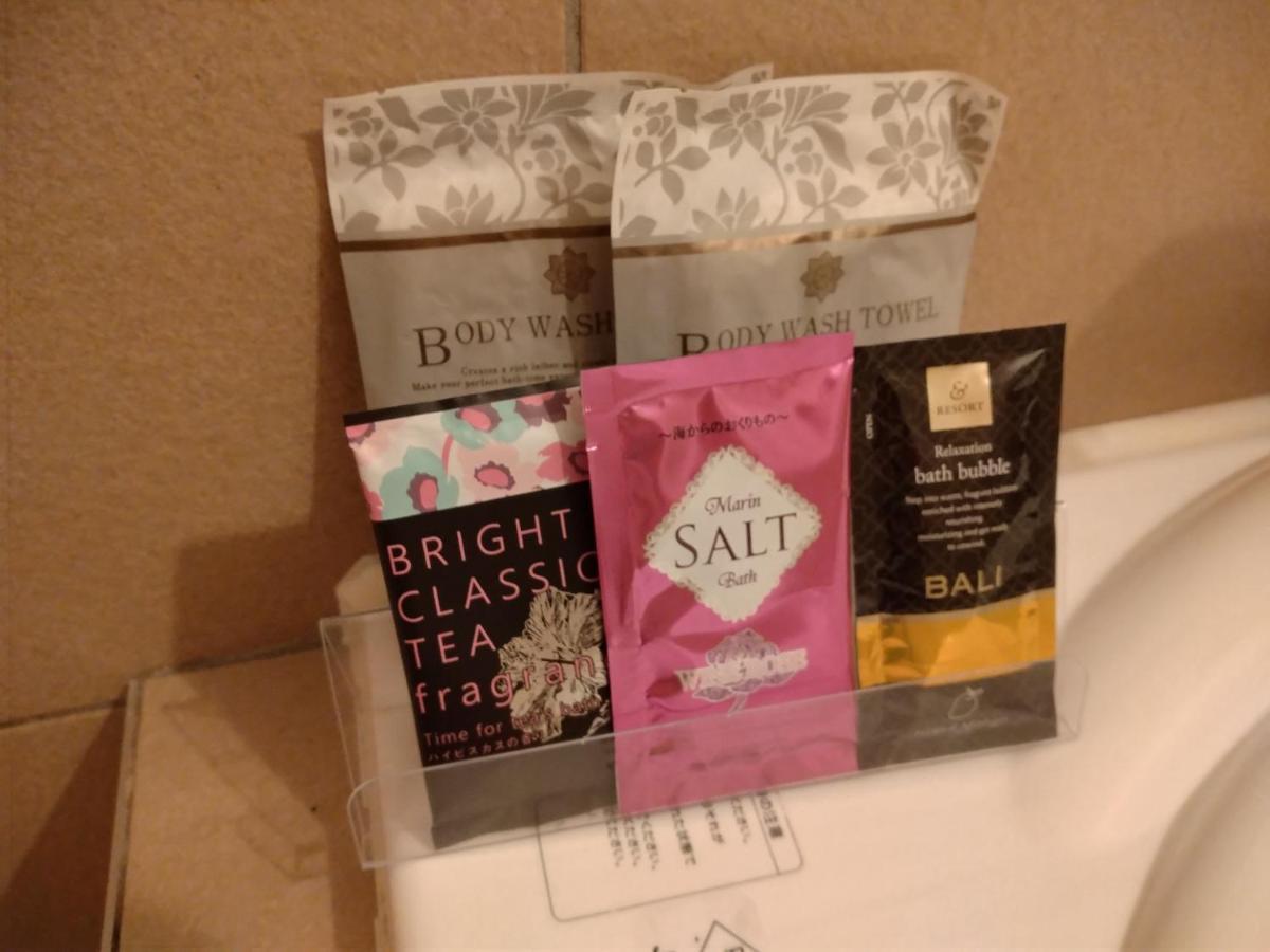 ホテル ベニ ウエスト 大人専用 Osaka Ngoại thất bức ảnh